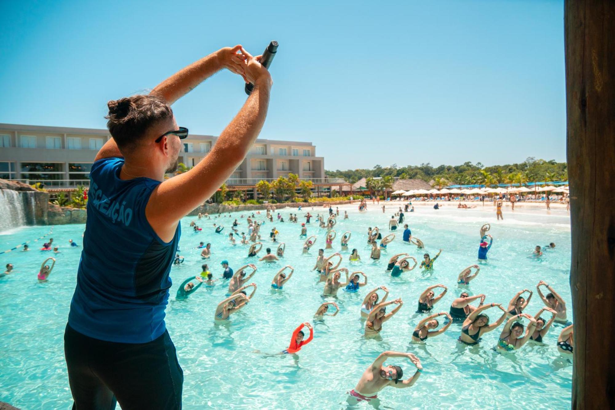 Mabu Thermas Grand Resort Foz do Iguaçu Exterior foto Aqua Zumba at Atlantis Paradise Island